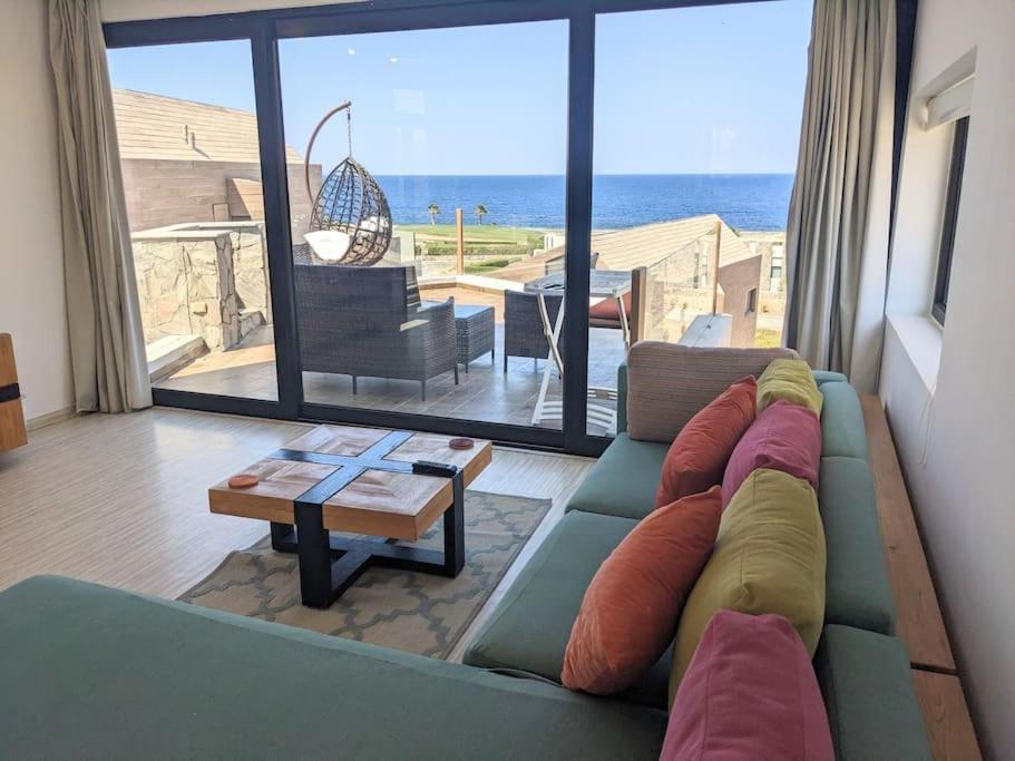 Appartement Elevated Sea View 2br Standalone Free & Pool In Somabay *